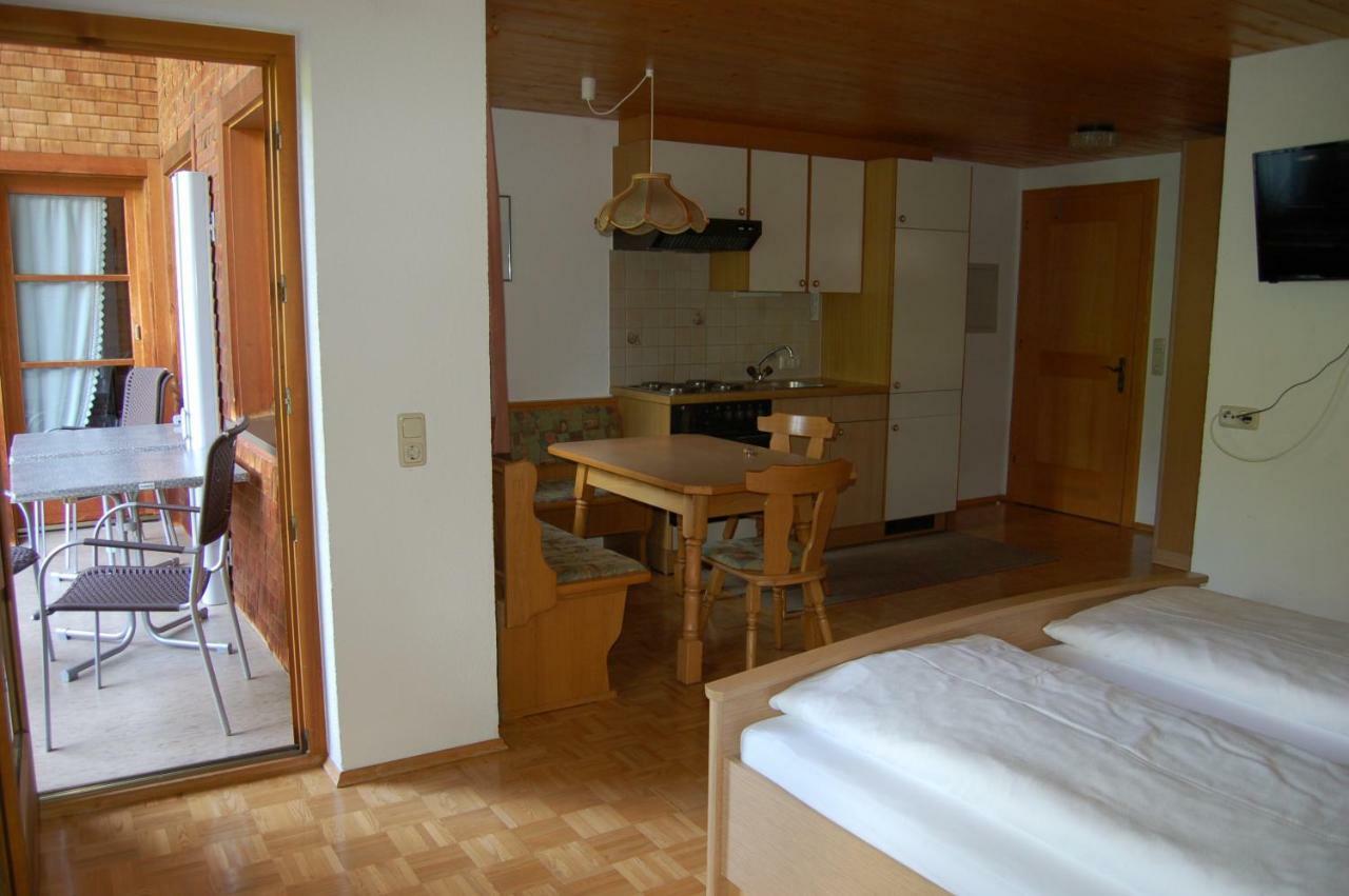 Appartements Karin Mitten Im Gruenen Schoppernau Extérieur photo